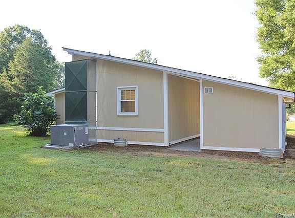 3rd image of 2439 Kendlewood Dr