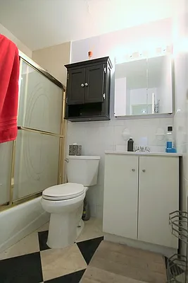 Rented by JK Dansar Corp | media 35