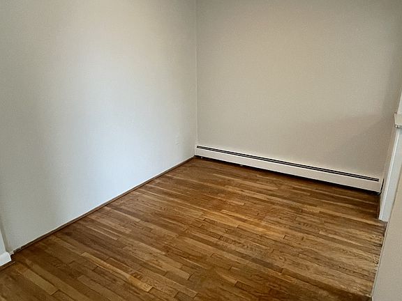 4th image of 3011 Portsmouth Ave #7