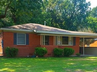 916 Delmar Dr, Mobile, AL 36606