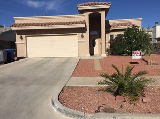 1542 Peter Hurd Dr, El Paso, TX 79936