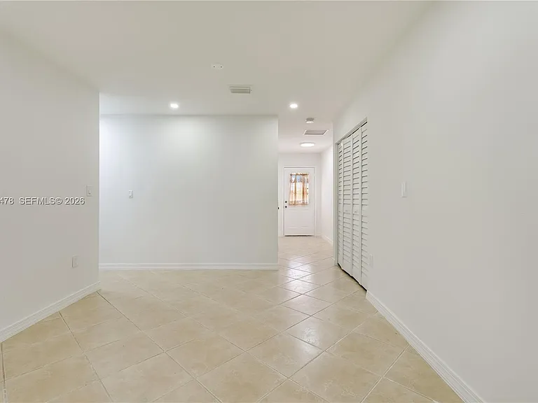 30323 SW 152nd Pl — Photo 4