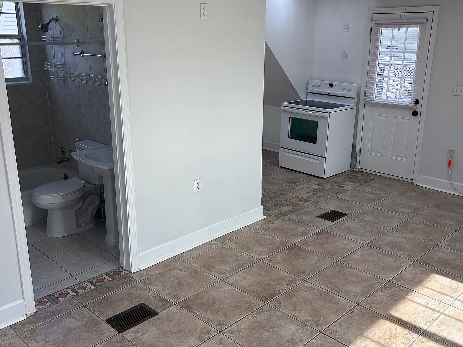 Eden Pkwy, Lakeland — Photo 4