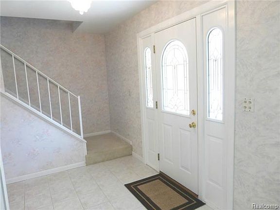 2nd image of 29711 Tropea Dr