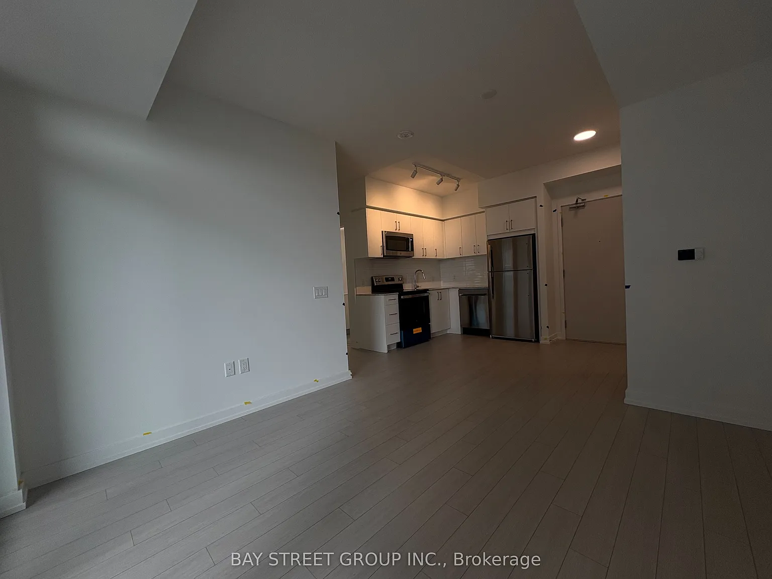 1 bed, $2,200 — Photo 4