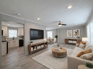 29805 Jamestown Dr, Chesterfield, MI 48051