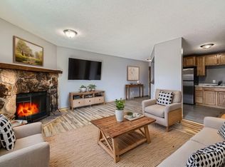6690 162nd Ct, Rosemount, MN 55068