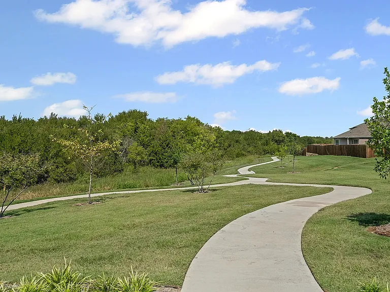 518 Willet Dr — Photo 37