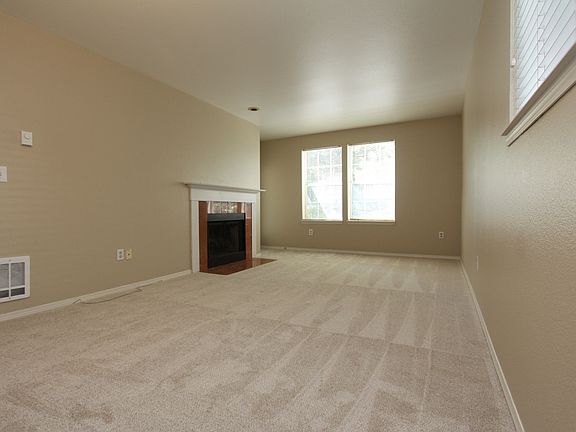 3rd image of 2720 118th Ave SE #10102