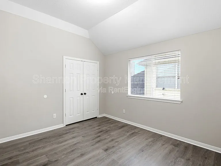 3924 Highland Vale Ct — Photo 22