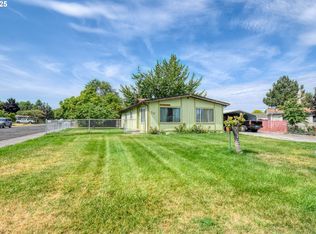 10 SW Sunrise Ct, Hermiston, OR 97838