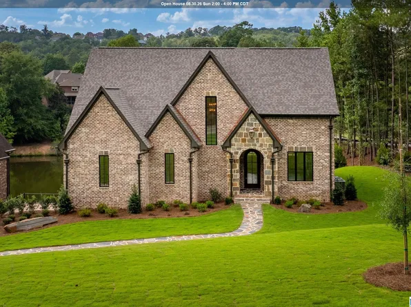 5651 Brocks Cv, Hoover, AL 35244