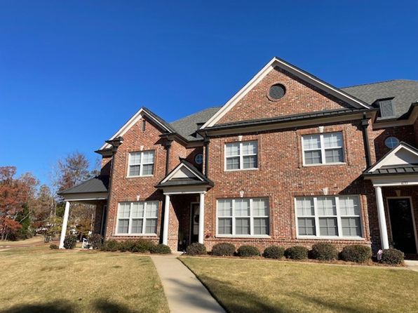 4131 Fieldstone Loop