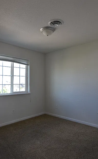 3 bed, 2.5 bath, 1454 sqft, $2,250 — Photo 3