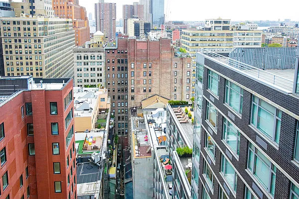 Rented by Waterton Residential New York | media 13