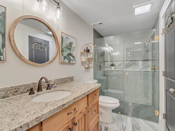 253 W Delgada Ln, Stansbury Park, UT 84074