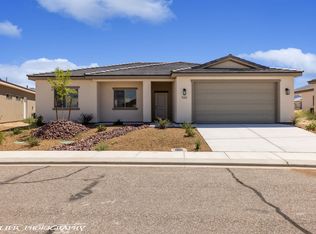 560 E Colt Ln, Scenic, AZ 86432
