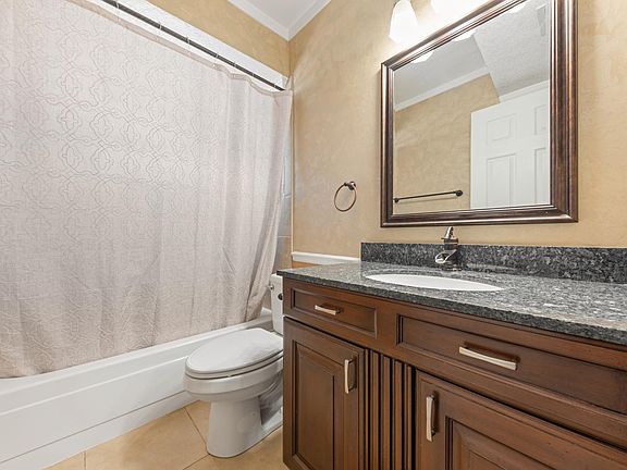 5th image of 6360 1st St N #202D