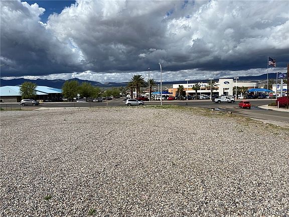4th image of 2600 Hwy 95 Avenue