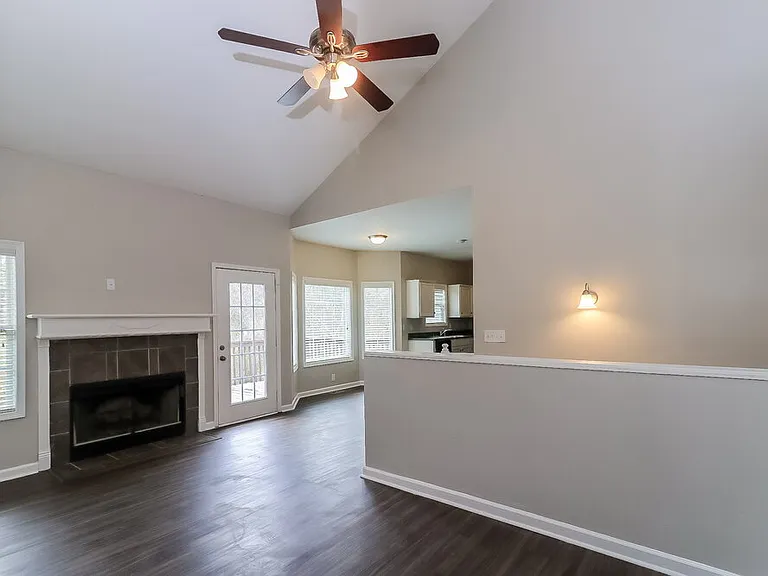 36 Hickory Holw SW — Photo 5