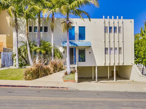 2nd image of 360 Rosecrans St APT 6