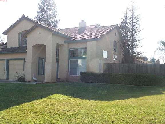 4th image of 911 Margaret Cir