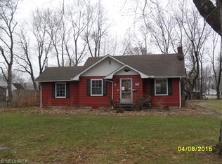 622 Rokeby Rd, Eastlake, OH 44095