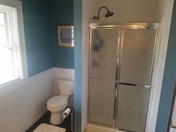 3rd image of 2808 N Pennsylvania Ave