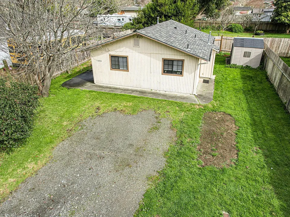 1006 Hiller Rd