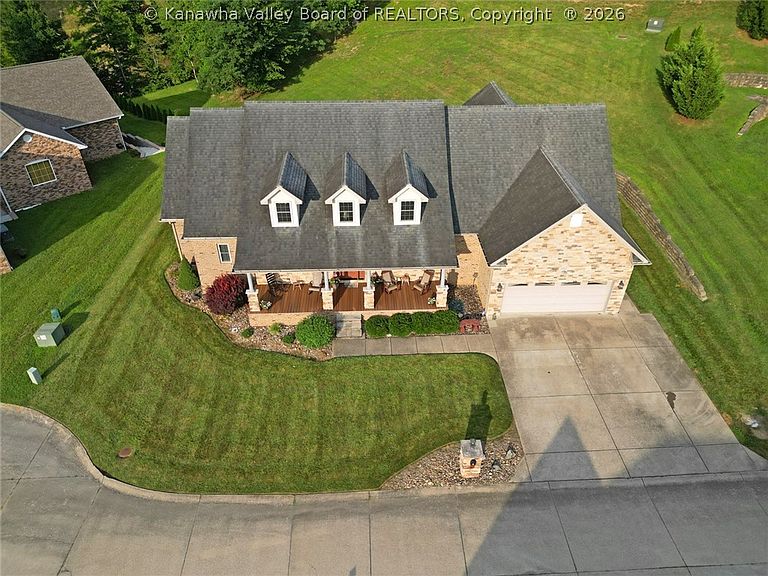 Listing photo 5