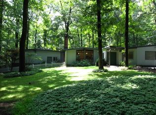 15 Dogwood Dr, Chester, NJ 07930