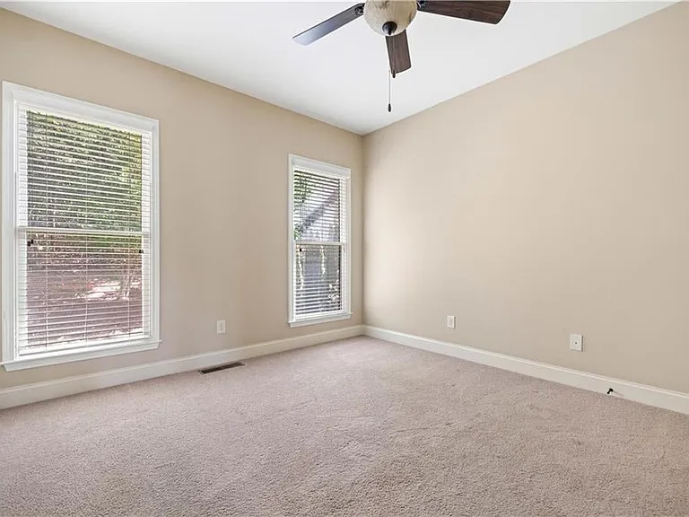 2180 Hilltop Overlook Way — Photo 10