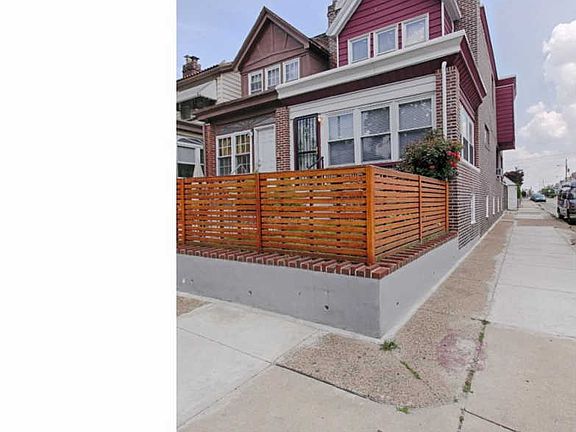 2nd image of 4621 Princeton Ave