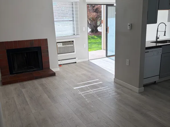 3431 Stover St APT E512, Fort Collins, CO 80525