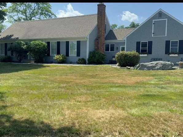 11 Stonegate Rd, Warren, RI 02885