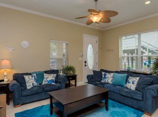 130 E Retama St #1, South Padre Island, TX 78597
