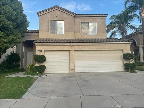 1045 La Marillo Cir Photo 1
