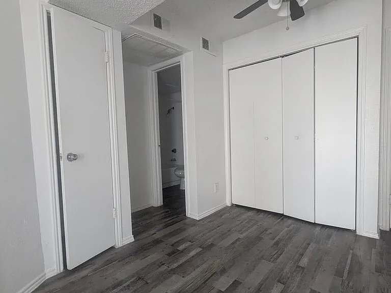 Bennett Place Apartments — Photo 30