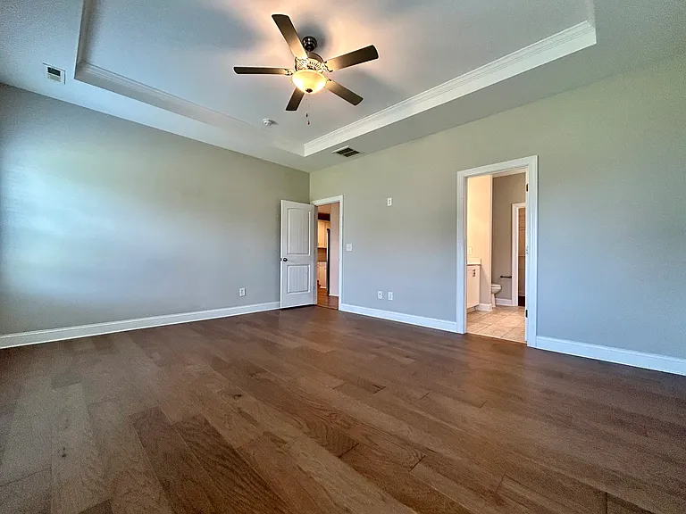 60 Kingsly Dr — Photo 18