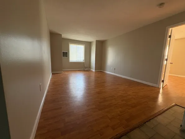 25 Coburn Ave, Worcester, MA