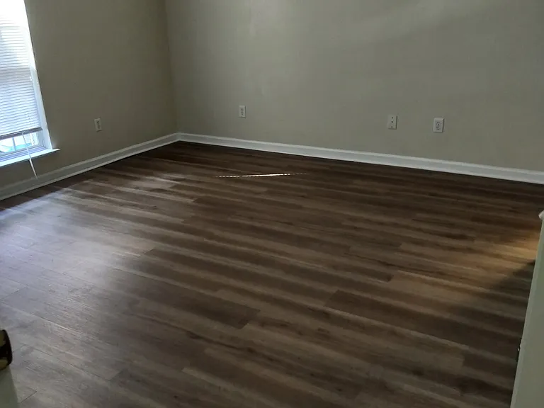 102 Harvestwood Dr — Photo 14