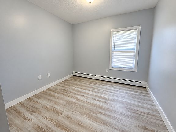 4th image of 45 Ward St APT 2