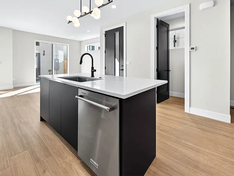 Cherry Street Homes — Photo 4