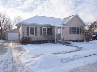 1932 Prairie St, Stevens Point, WI 54481