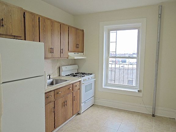 2nd image of 1680 Nostrand Ave #3