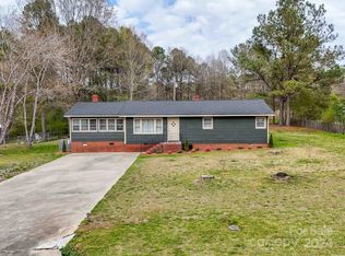 211 McRae Ave, Wadesboro, NC 28170