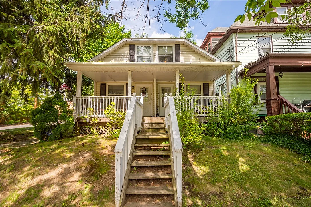 301 Chadwick St photo 1