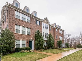 5787 Hunting Creek Rd, Alexandria, VA 22303