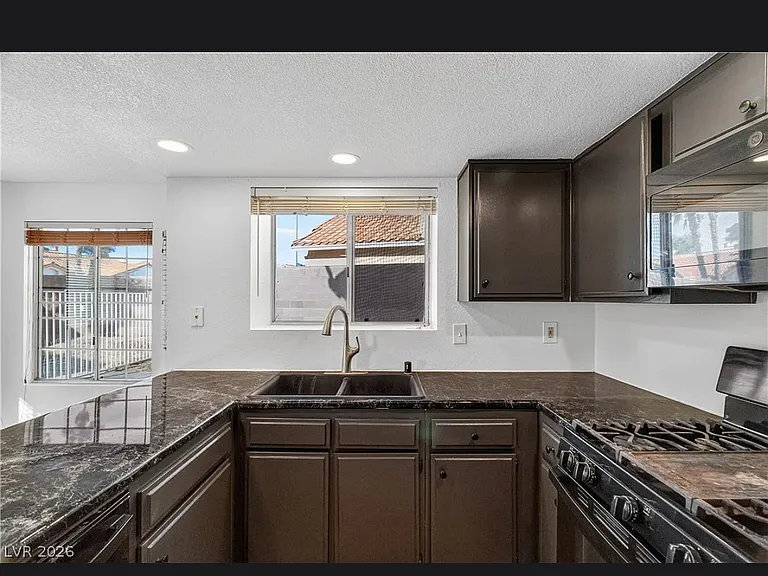 3156 Terrace View Dr — Photo 13