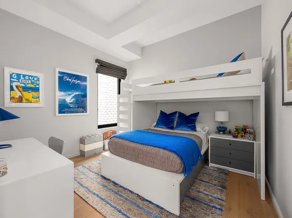 11 Beach Street image 14 of 22